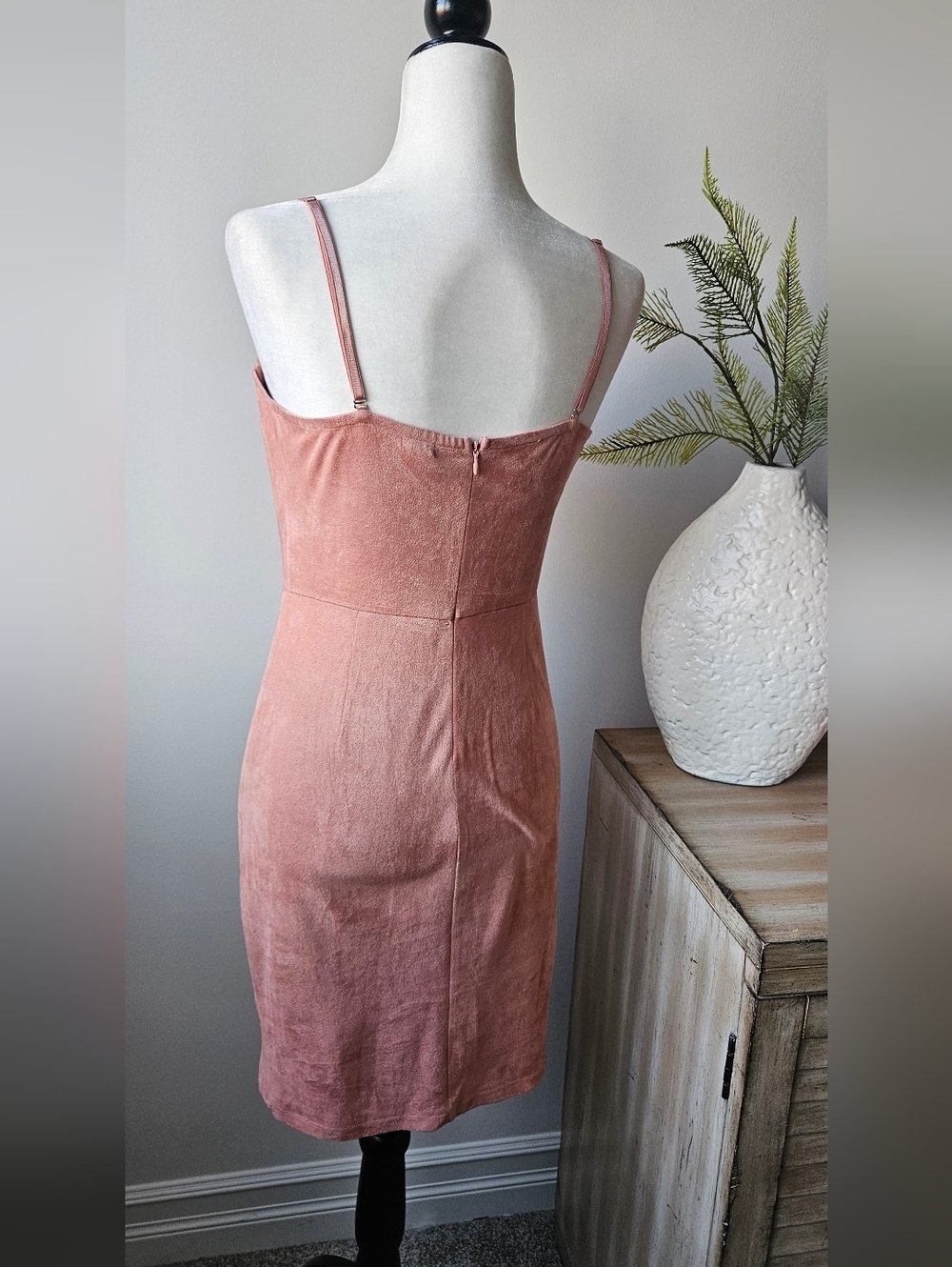 Guess Blush Pink Mini Dress with Sweetheart Neckline - Picture 2 of 7